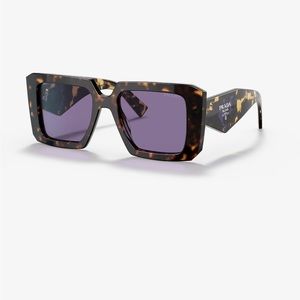 Prada 23YS Square sunglasses worn once